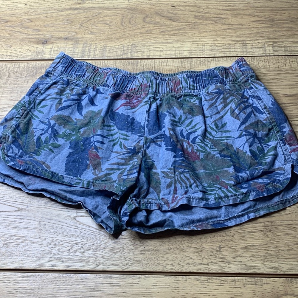 Women’s Hudson Siouxsie Dolphin Shorts Size Small